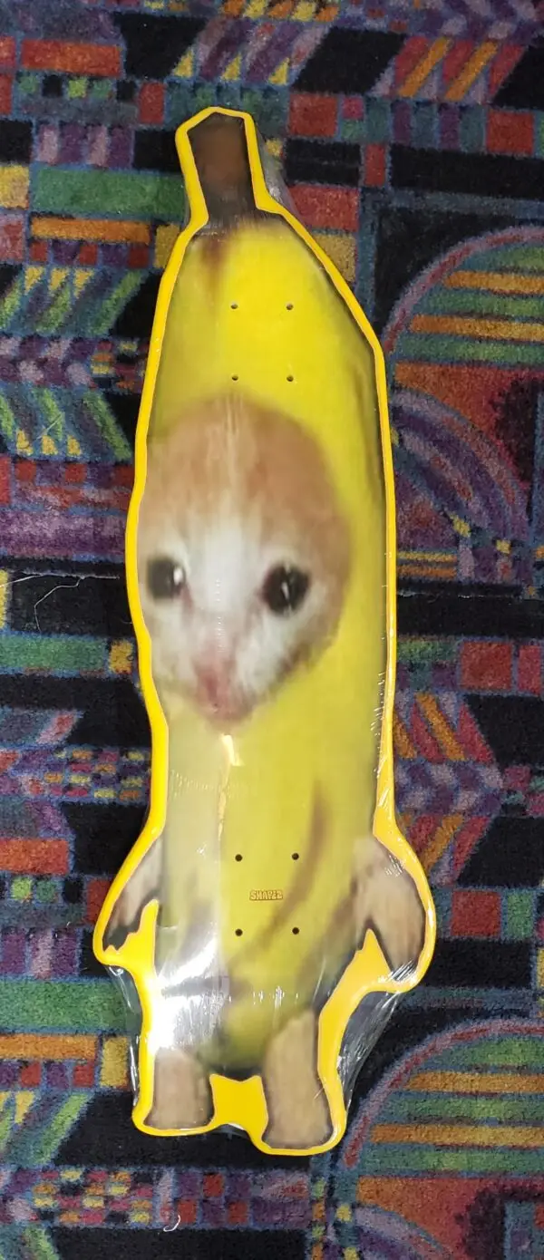 BANANA CAT SHAPED SKATE DECK